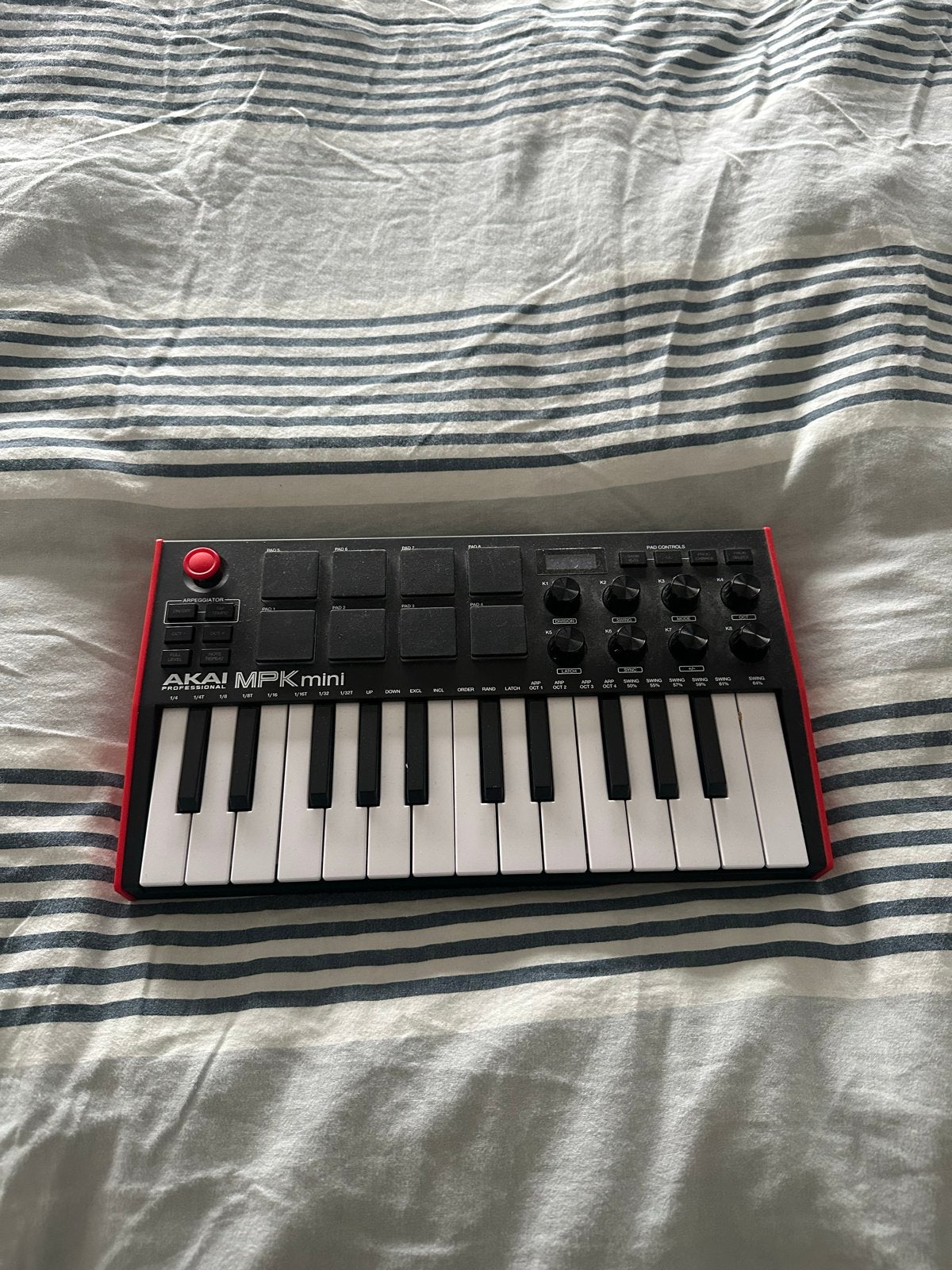 Akai MPK Mini MK3 MIDI Keyboard Controller, Overige merken, Zo goed als nieuw, Aanslaggevoelig, Overige aantallen