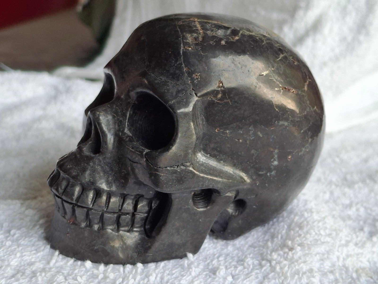 shungiet schedel 383 gram, Ophalen of Verzenden, Mineraal