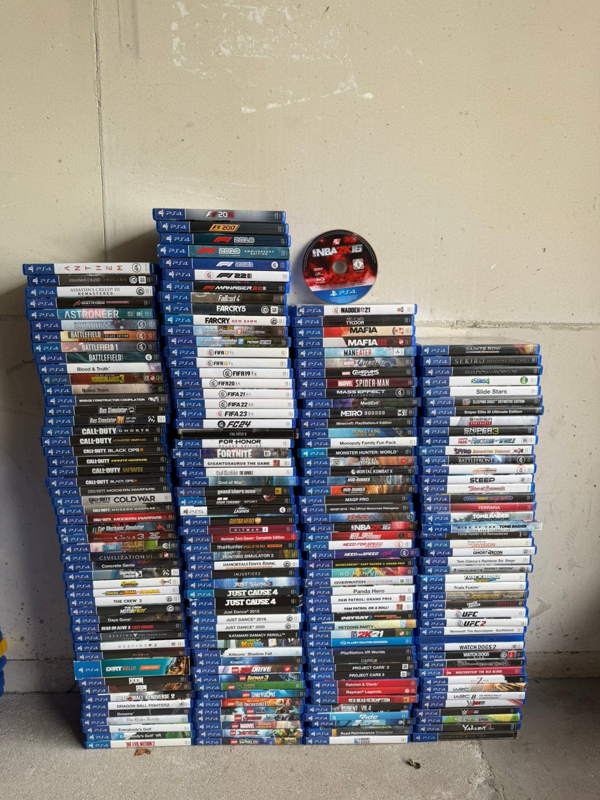Ps4 spellen grote collectie, Spelcomputers en Games, Ophalen of Verzenden, Zo goed als nieuw