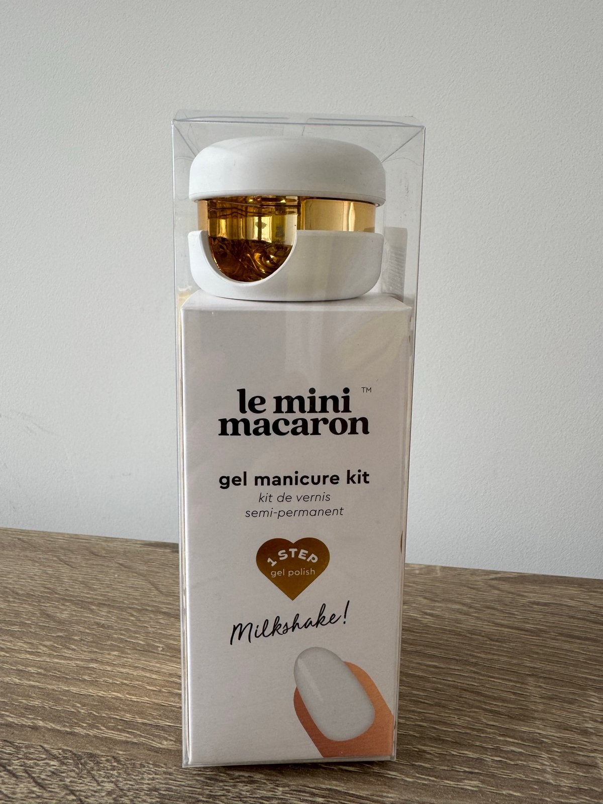 Le Mini Macaron Gel Manicure Kit - Milkshake!, Ophalen of Verzenden, Zo goed als nieuw, Verzorging