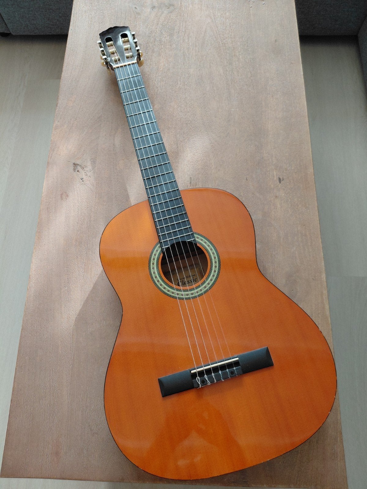 Klassieke gitaar met hoes en lesboek, Ophalen, Zo goed als nieuw, Klassieke of Spaanse gitaar