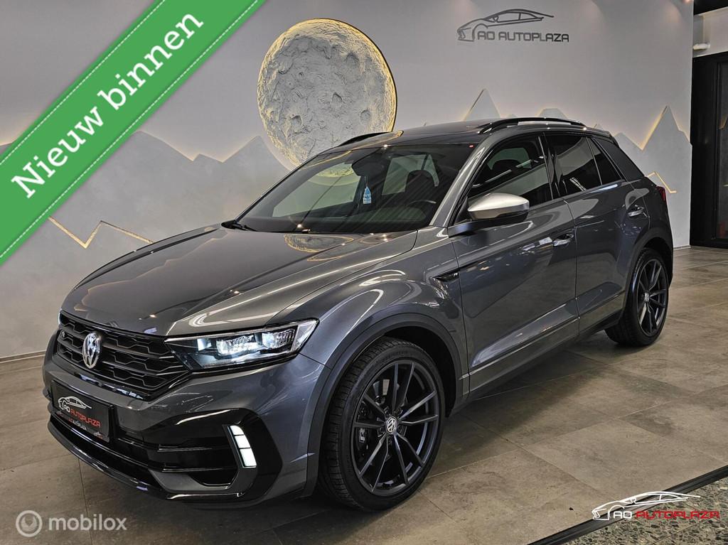 Volkswagen T-Roc 2.0 TSI 4Motion R Panorama/Akrapovic/ACC, Automaat, Zwart, 1984 cc, Alcantara