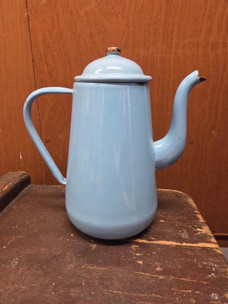 Brocante vintage licht blauwe emaille kan, theekan, Ophalen