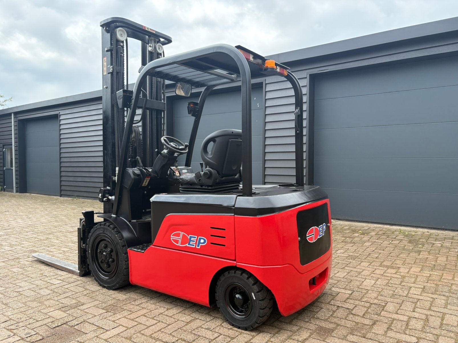 EP CPD35 Elektrische Heftruck/ Triplomast/Vorkenspreider, Zakelijke goederen, Machines en Bouw | Heftrucks en Intern transport