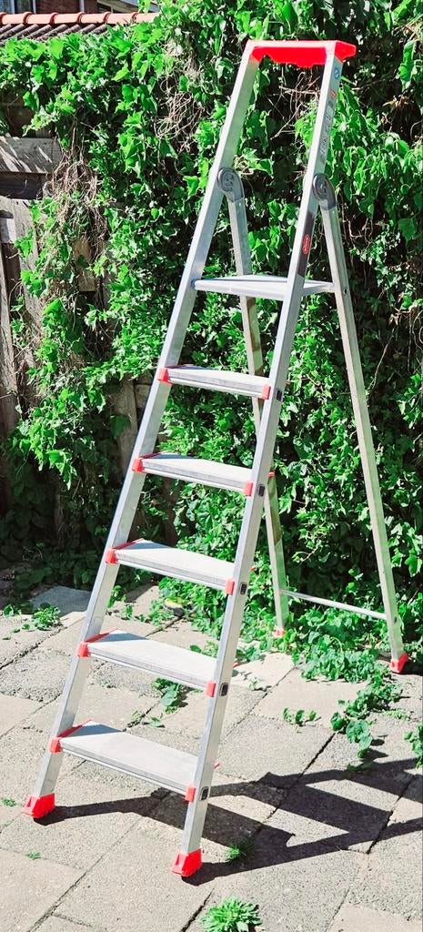 Altrex nimba trap 3,35 m, Doe-het-zelf en Verbouw, Ladders en Trappen, Ophalen of Verzenden, Minder dan 2 meter