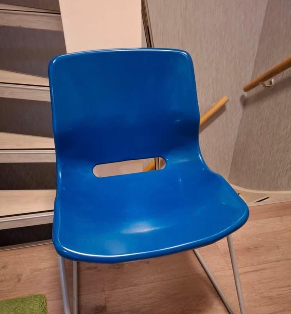 IKEA stoel, Huis en Inrichting, Stoelen, Ophalen, Gebruikt, Blauw, Eén