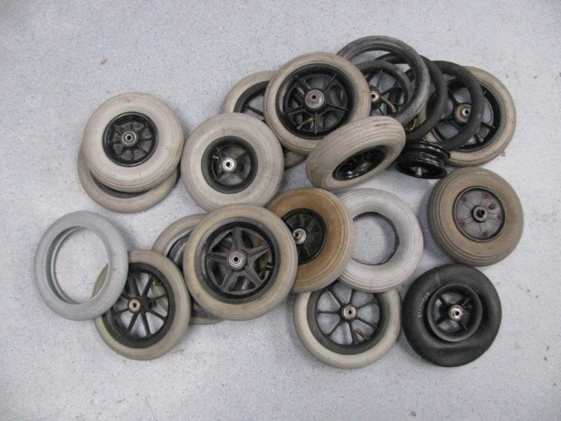 rolstoel luchtbandjes, Van 6 tot 12,5 inch, Ophalen, Gebruikt, Handbewogen rolstoel