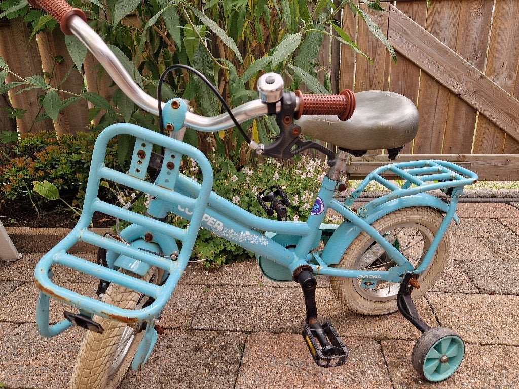 Turquoise kindefietsje 12 inch, Ophalen, Terugtraprem, Zijwieltjes, Gebruikt