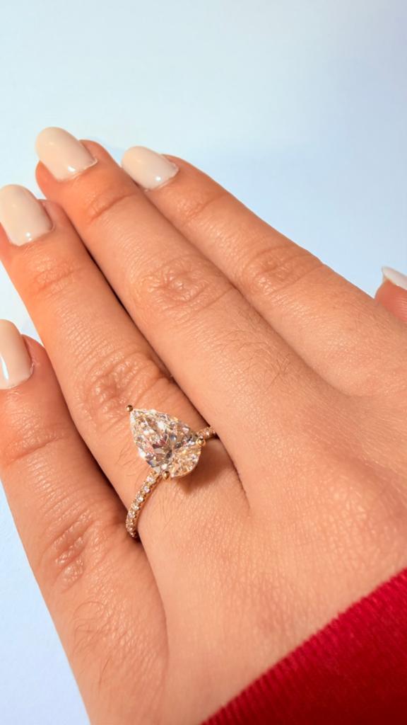 Prachtige 14kt verlovingsring met 2.1ct labdiamant, 19 tot 20, Ophalen of Verzenden, Zo goed als nieuw, Met edelsteen