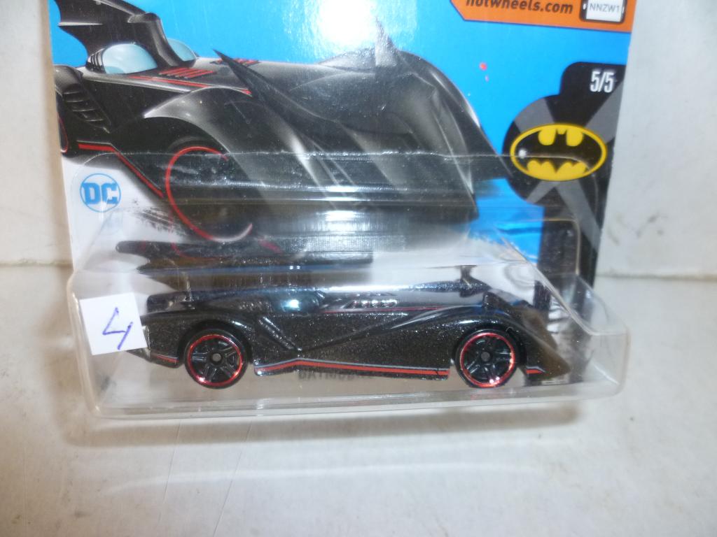 Hot Wheels 2015 Batman Batmobile film modelauto ( 4), Ophalen of Verzenden, Nieuw, Film, Beeldje, Replica of Model