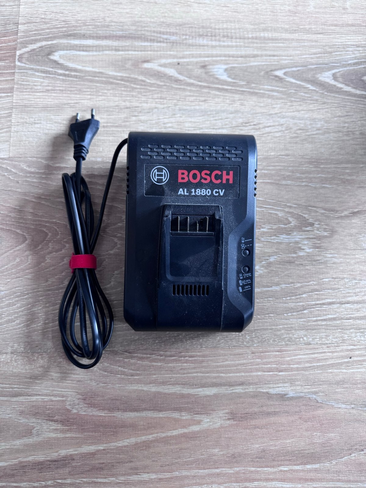 Bosch Snellader AL1880 CV 18V, Ophalen of Verzenden, Gebruikt