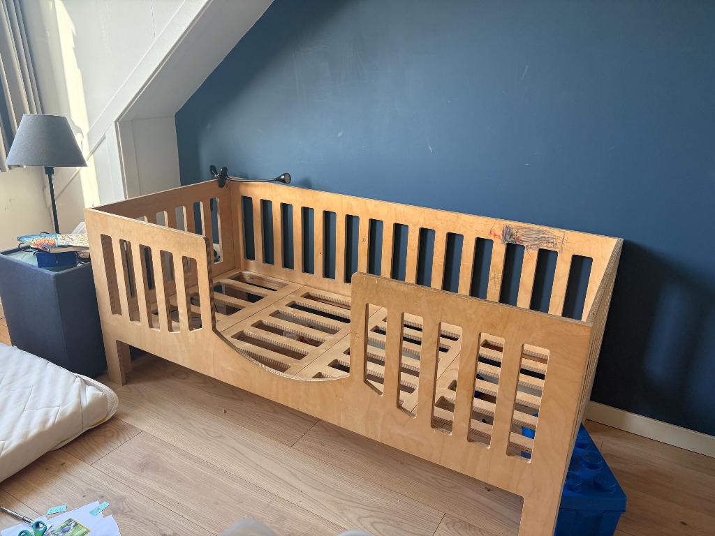 Kinderbed, Kinderen en Baby's, Kinderkamer | Bedden, Gebruikt, 160 tot 180 cm, 70 tot 85 cm, Ophalen