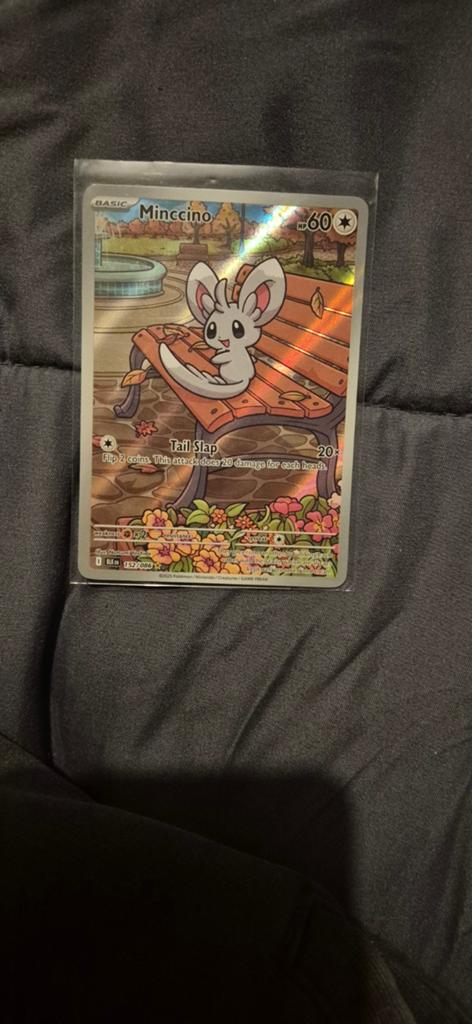 Pokémon Minccino (SV003/SV091) Scarlet & Violet, Ophalen of Verzenden, Zo goed als nieuw, Losse kaart, Foil