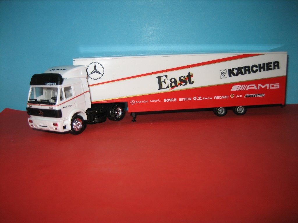 AMG-East-Karcher   MERCEDES met oplegger  Herpa, Ophalen of Verzenden, Zo goed als nieuw, Bus of Vrachtwagen, Herpa