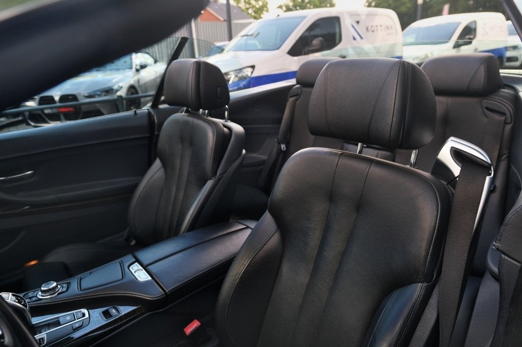 BMW 6 Serie Cabrio 640i High Executive (bj 2012, automaat), Auto's, BMW, Euro 5, Achterwielaandrijving, Gebruikt, Zwart