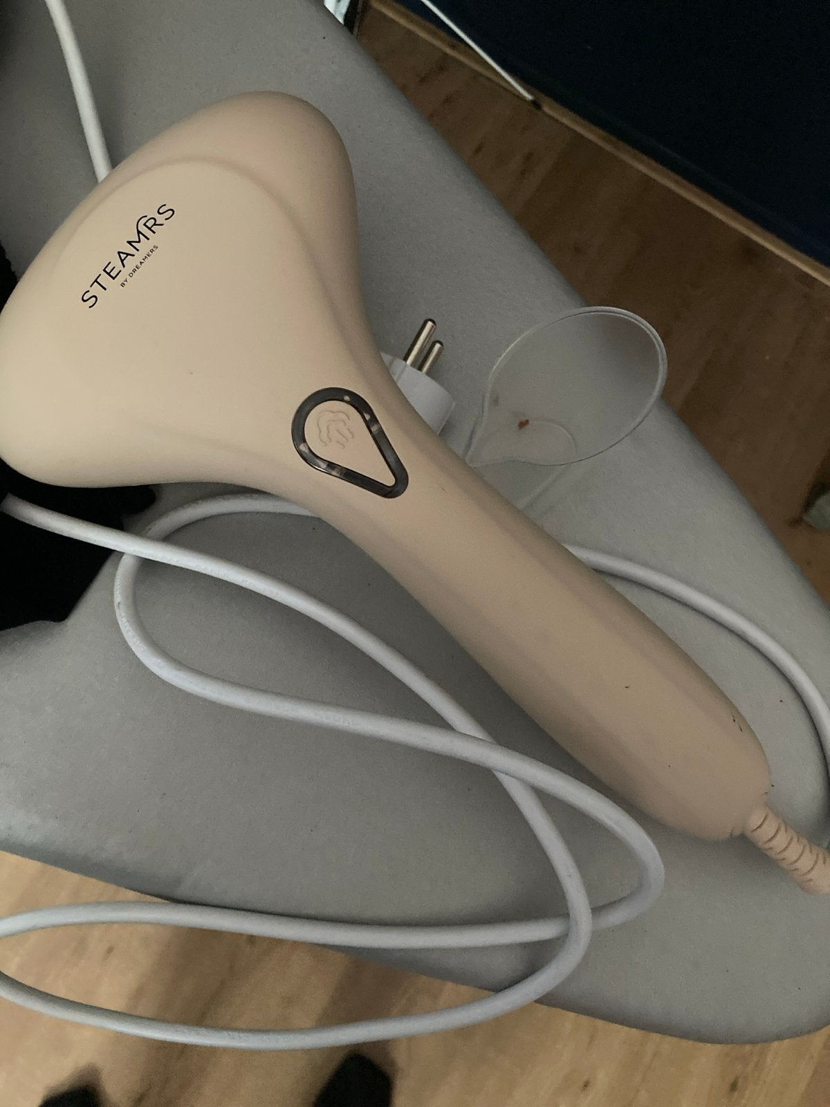 Steamrs beige Gloednieuwe handstomer - nooit gebruikt!, Witgoed en Apparatuur, Stoomapparaten, Ophalen of Verzenden, Nieuw, Kledingstomer