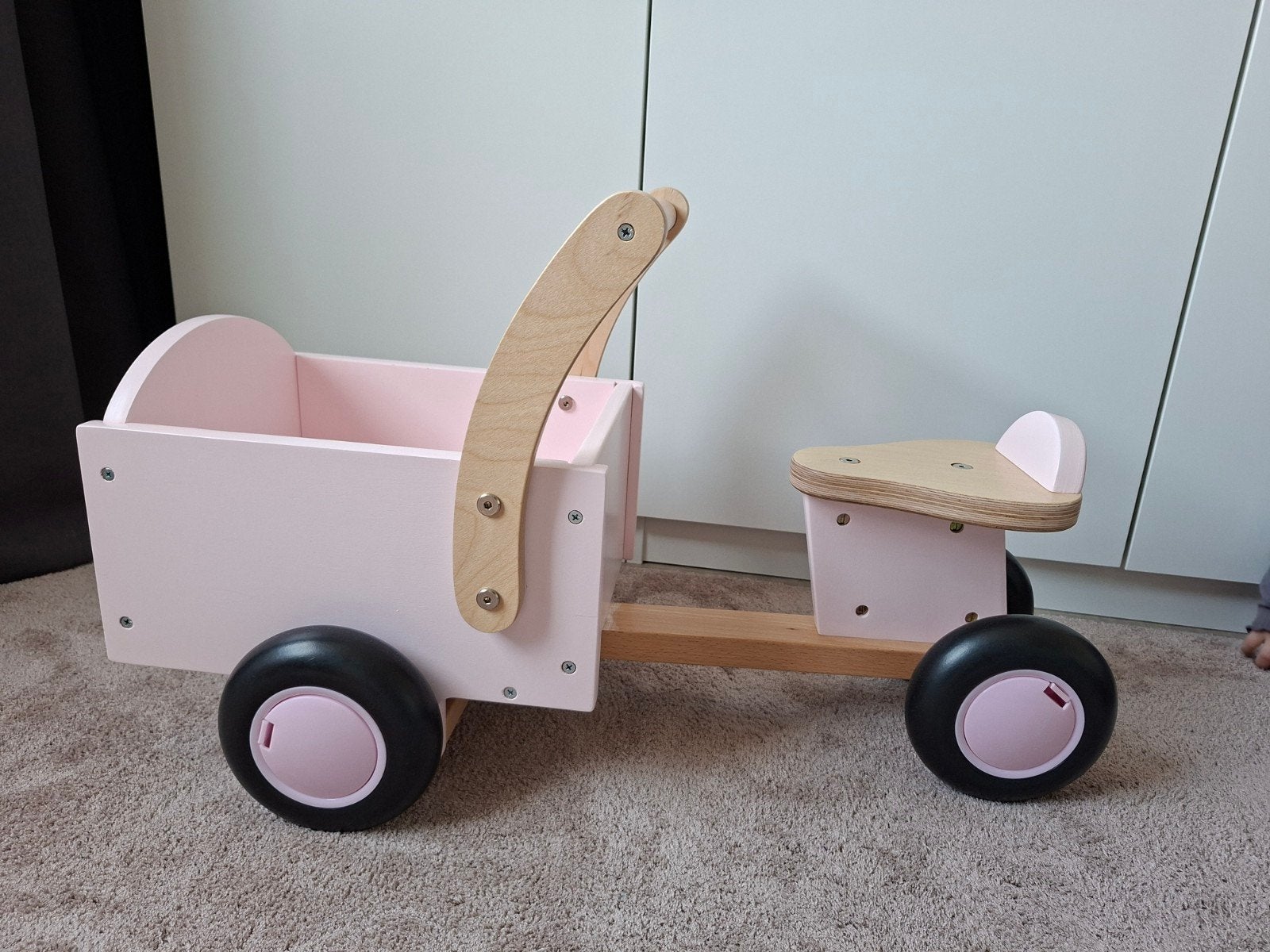 Bandits & Angels houten bakfiets lichtroze, Ophalen, Zo goed als nieuw, Loopfiets