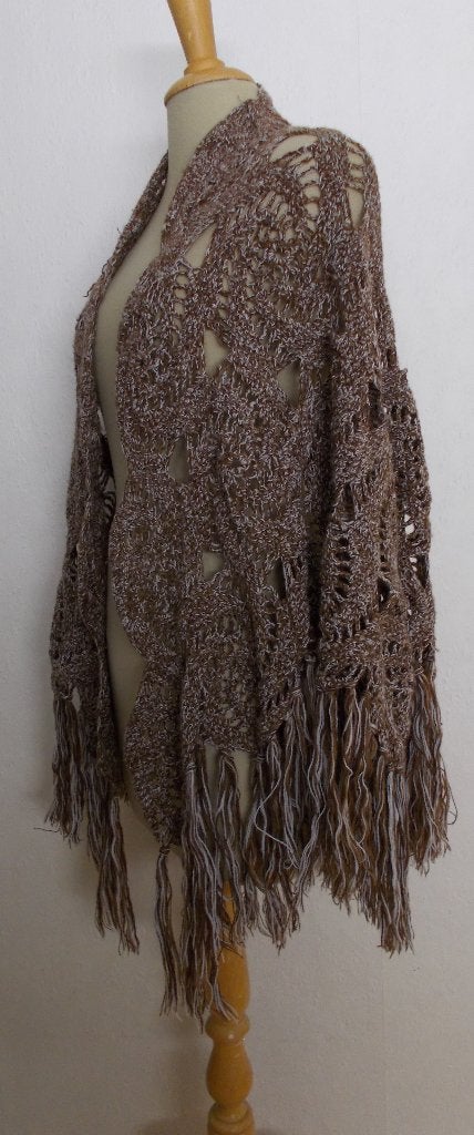 Handmade bruin gehaakte stola/sjaal/omslagdoek! L/XL, Verzenden, Zo goed als nieuw, Maat 42/44 (L), Bruin
