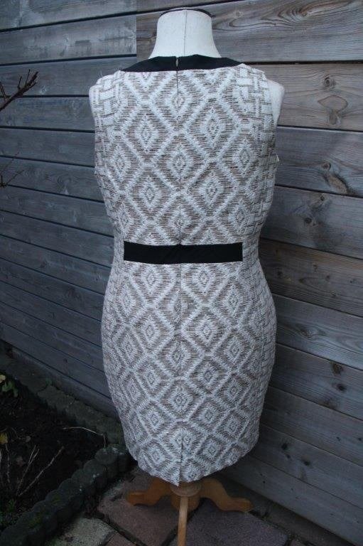 Jurk beige/ bruin Talking French mt M/L Vaste prijs, Kleding | Dames, Maat 38/40 (M), Talking French, Beige, Ophalen of Verzenden