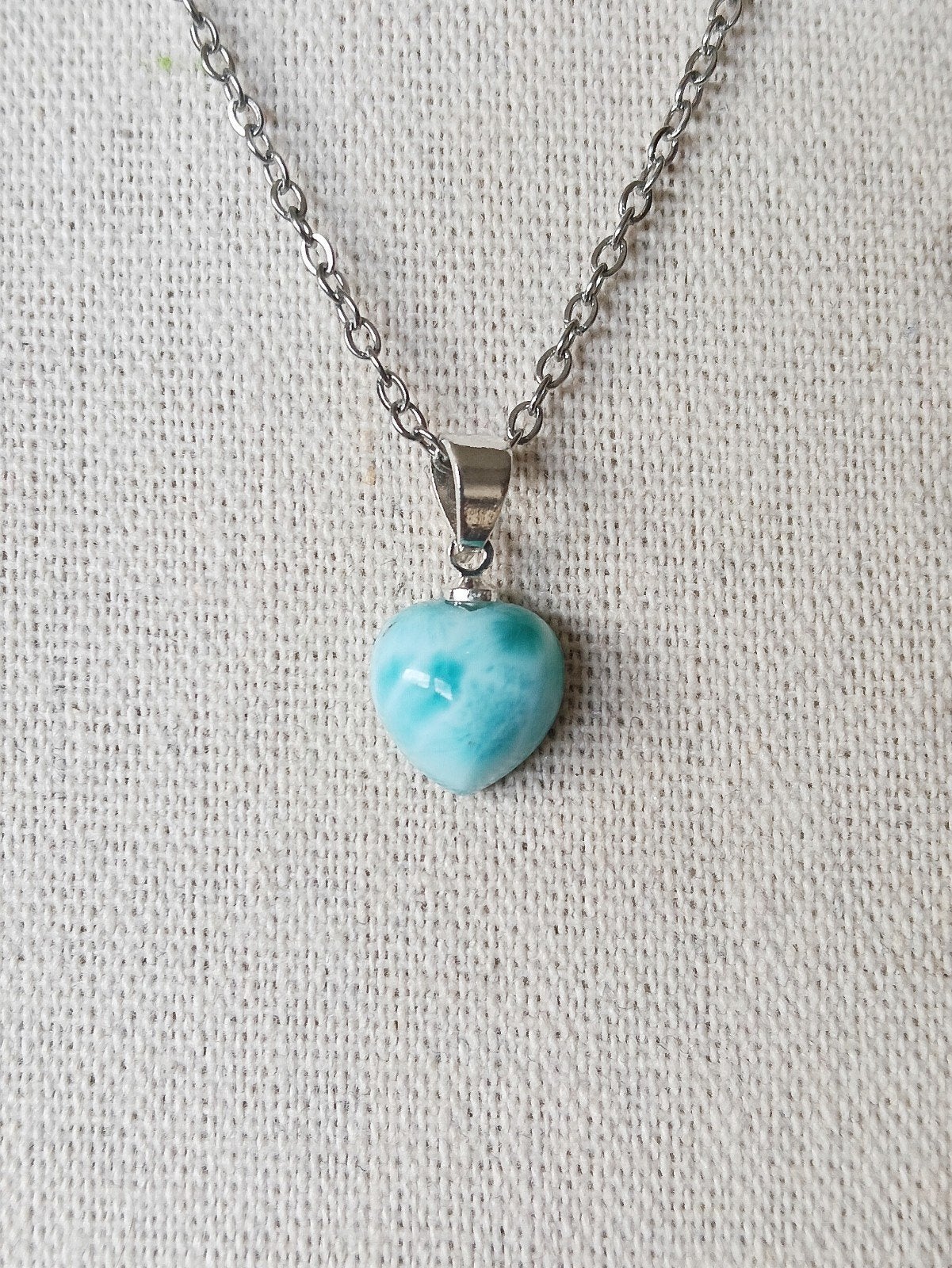 Prachtige Larimar hart hanger van natuurlijke edelsteen - s9, Sieraden, Tassen en Uiterlijk, Kettingen, Blauw, Nieuw, Ophalen of Verzenden