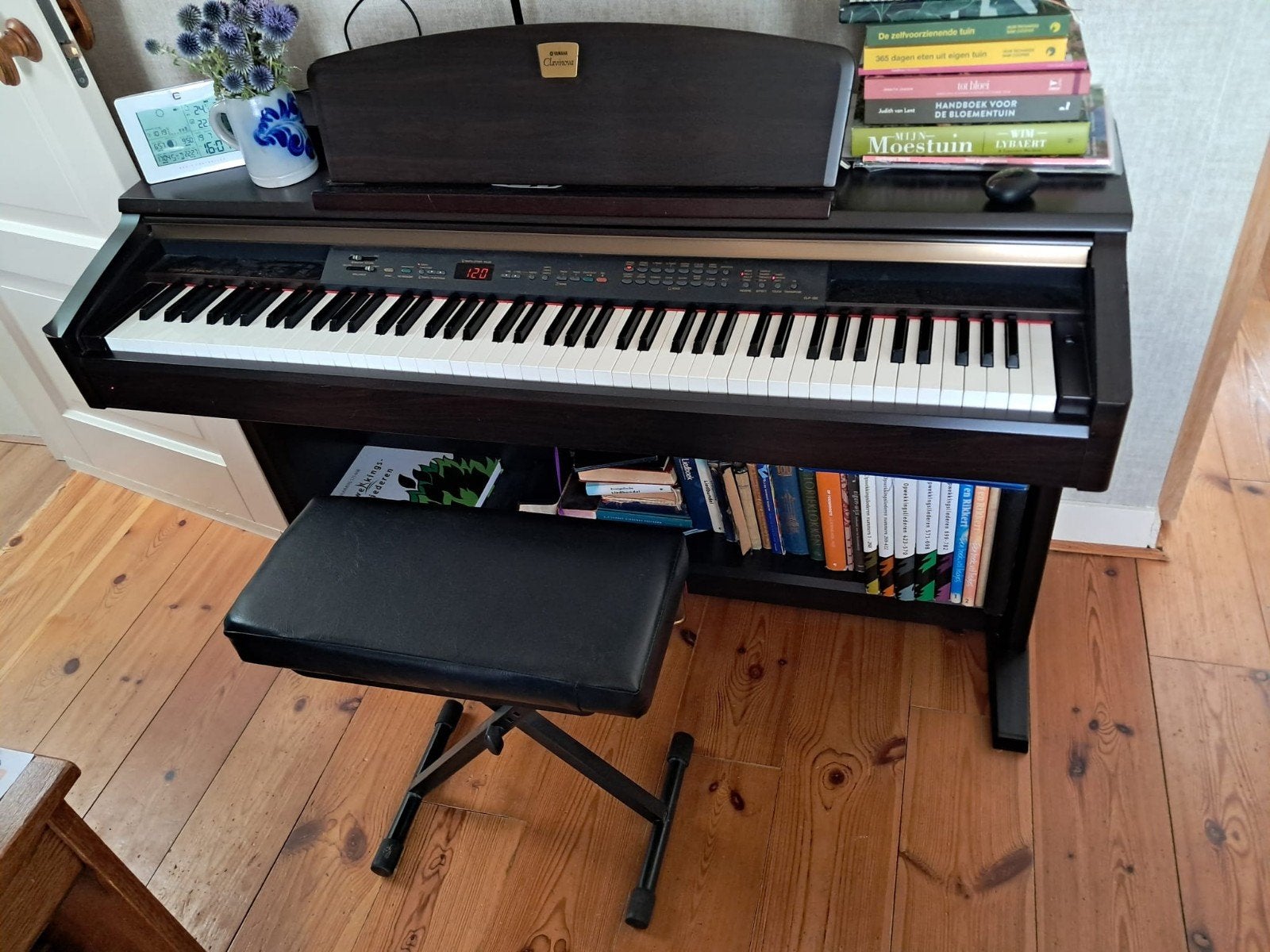 Yamaha Clavinova CLP-130 - Digitale Piano, Muziek en Instrumenten, Piano's, Ophalen, Gebruikt, Bruin, Digitaal