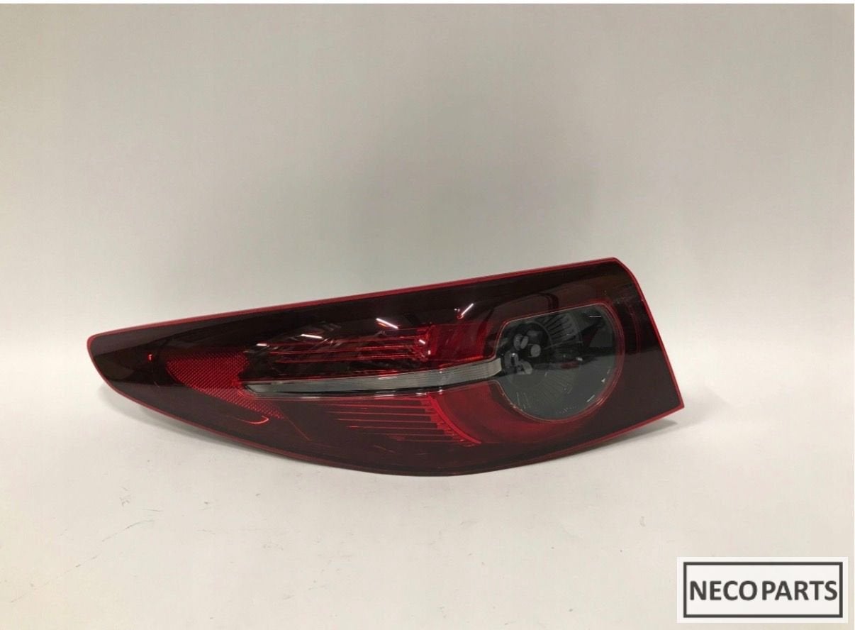MAZDA 3 BP SEDAN LED ACHETRLICHT ORIGINEEL ALLES LEVERBAAR!!, Gebruikt, -, -, Ophalen of Verzenden