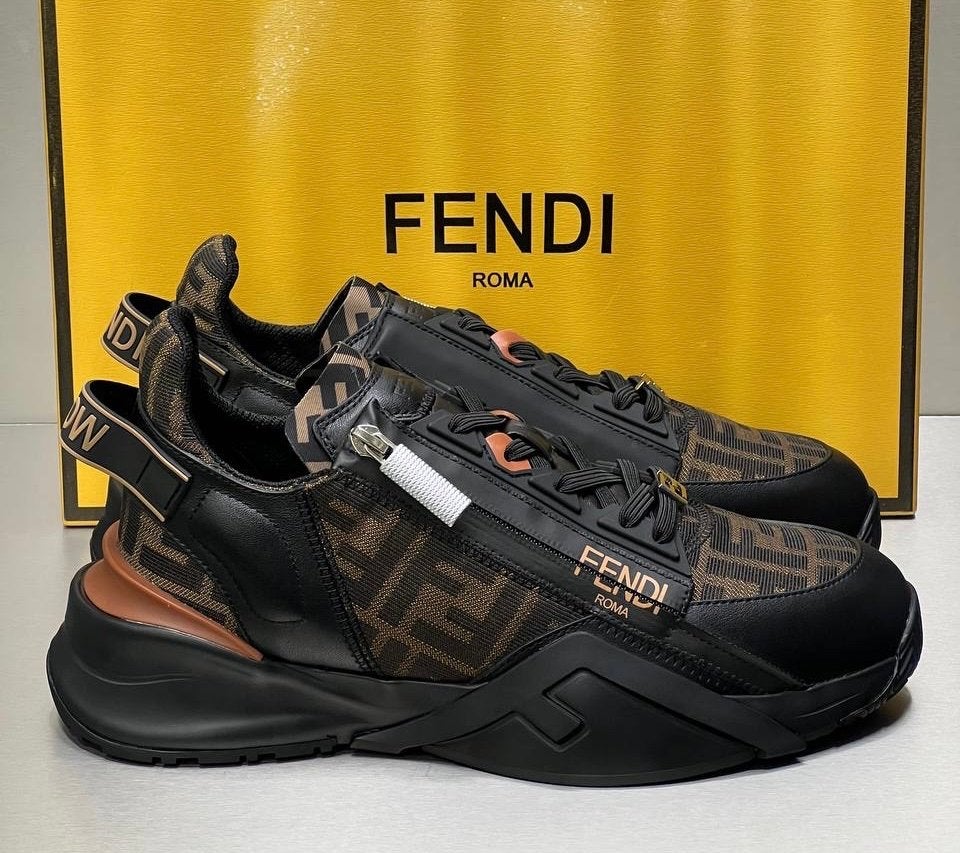 Fendi Flow Sneakers Maat 43, Ophalen of Verzenden, Zo goed als nieuw, Zwart, Sneakers of Gympen