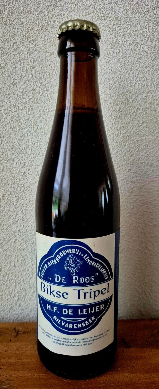 fles 2001 Bikse Tripel Museumbrouwerij "De Roos" Hilvarenbee, Verzamelen, Biermerken, Ophalen of Verzenden, Zo goed als nieuw