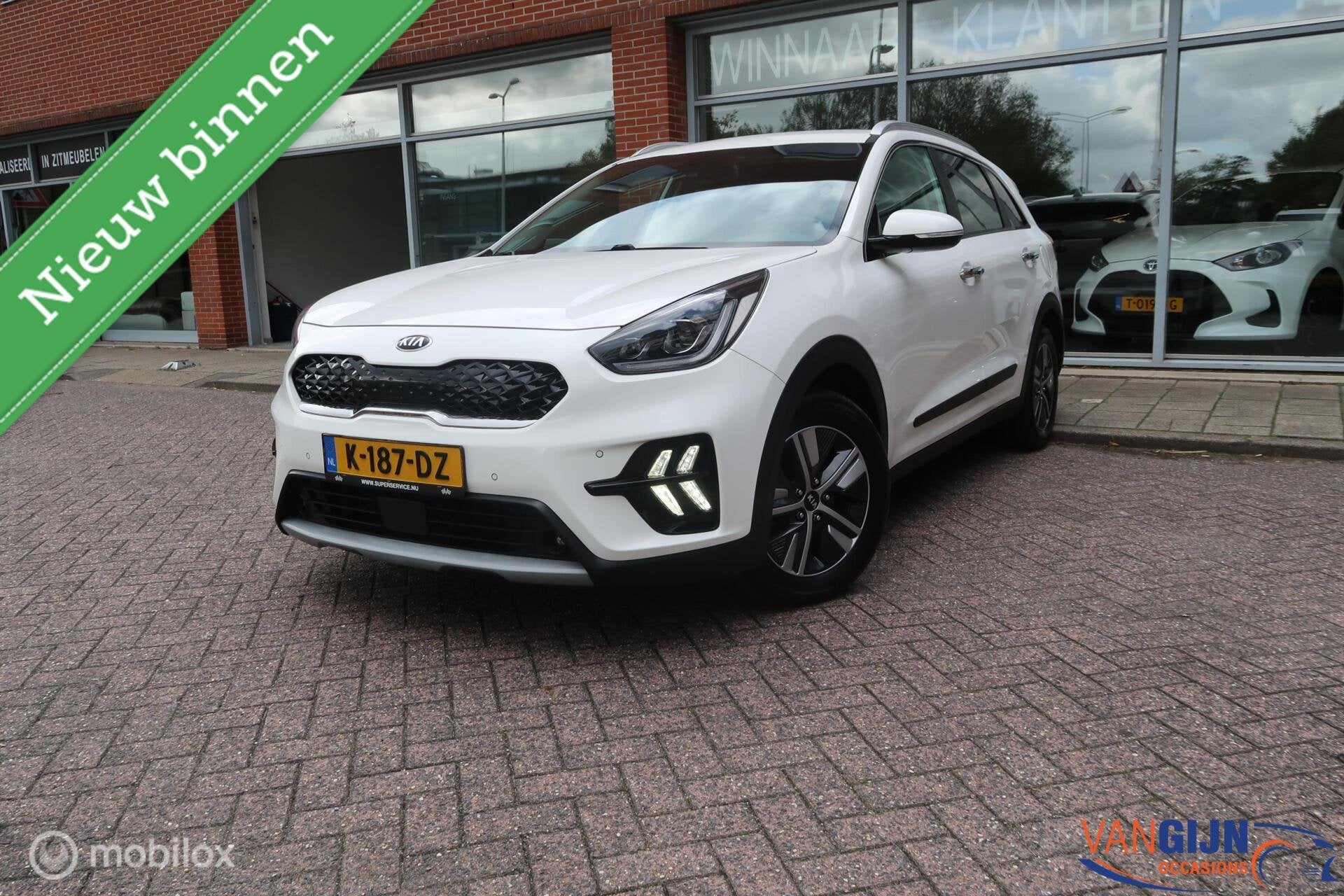 Kia Niro 1.6 GDi Hybrid DynamicPlusLine Carplay Navi, Gebruikt, Wit, 1390 kg, SUV of Terreinwagen