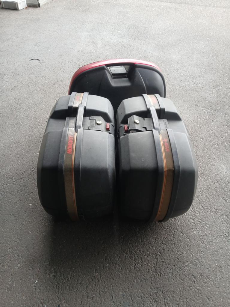 Givi koffer set monokey 3 delig compleet, Motoren, Ophalen