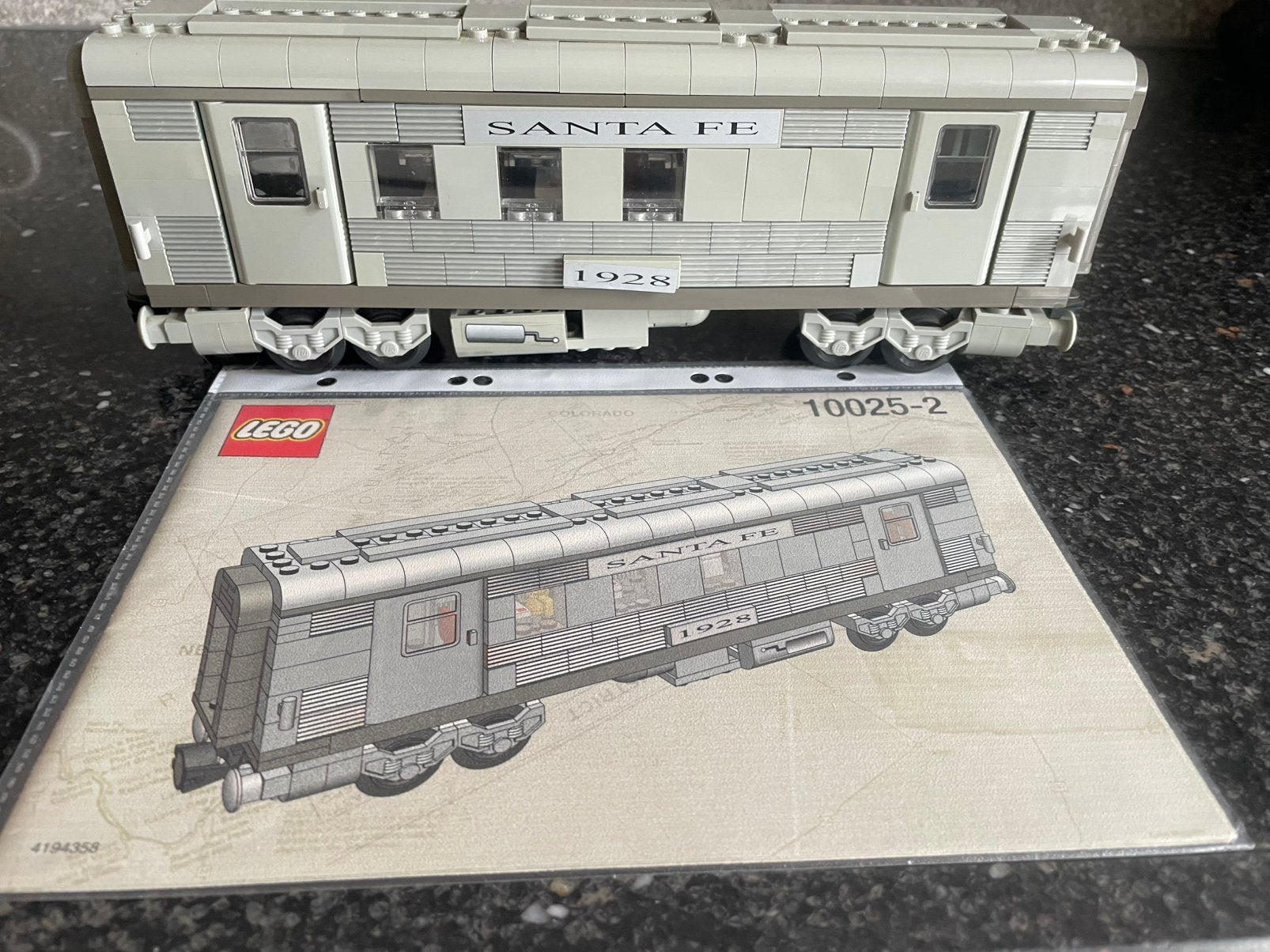 Lego Santa Fe Wagon 10025 - 2, Hobby en Vrije tijd, Overige merken, Gelijkstroom, Wagon, Ophalen of Verzenden