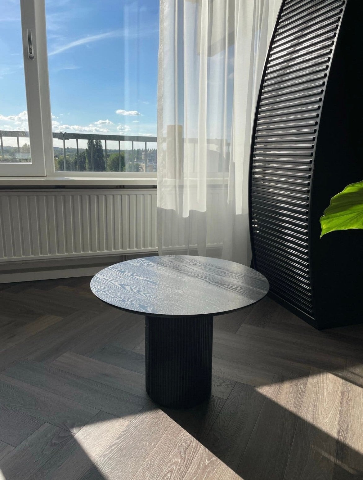 Ronde houten salontafel, Huis en Inrichting, Ophalen, Minder dan 45 cm, Rond, 55 tot 75 cm