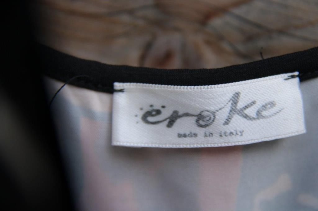 Zomerjurk zwart/ kleur Eroke mt IT42 (EU36) Vaste prijs, Zwart, Ophalen of Verzenden, Zo goed als nieuw, Knielengte
