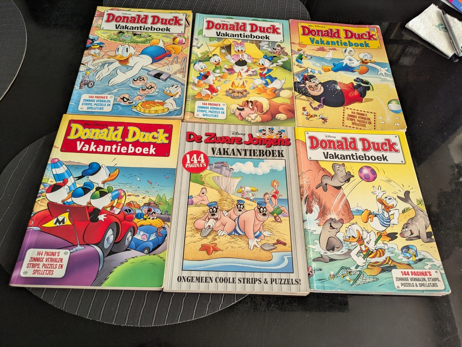 Donald Duck Vakantieboeken & De Zware Jongens, Meerdere stripboeken, Ophalen of Verzenden, Gelezen, Walt Disney