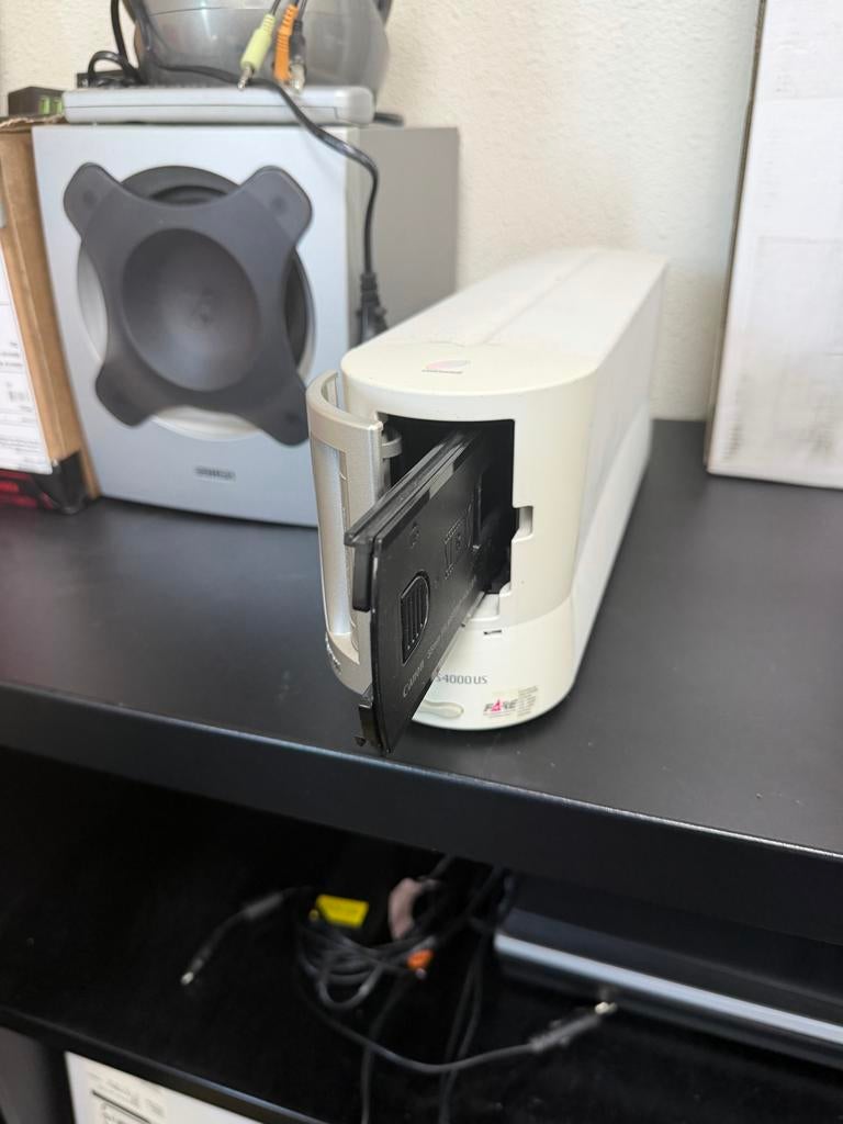 Canon CanoScan FS4000US Professionele Negatiefscanner, Computers en Software, Scanners, Ophalen, Gebruikt, Diascanner, Windows