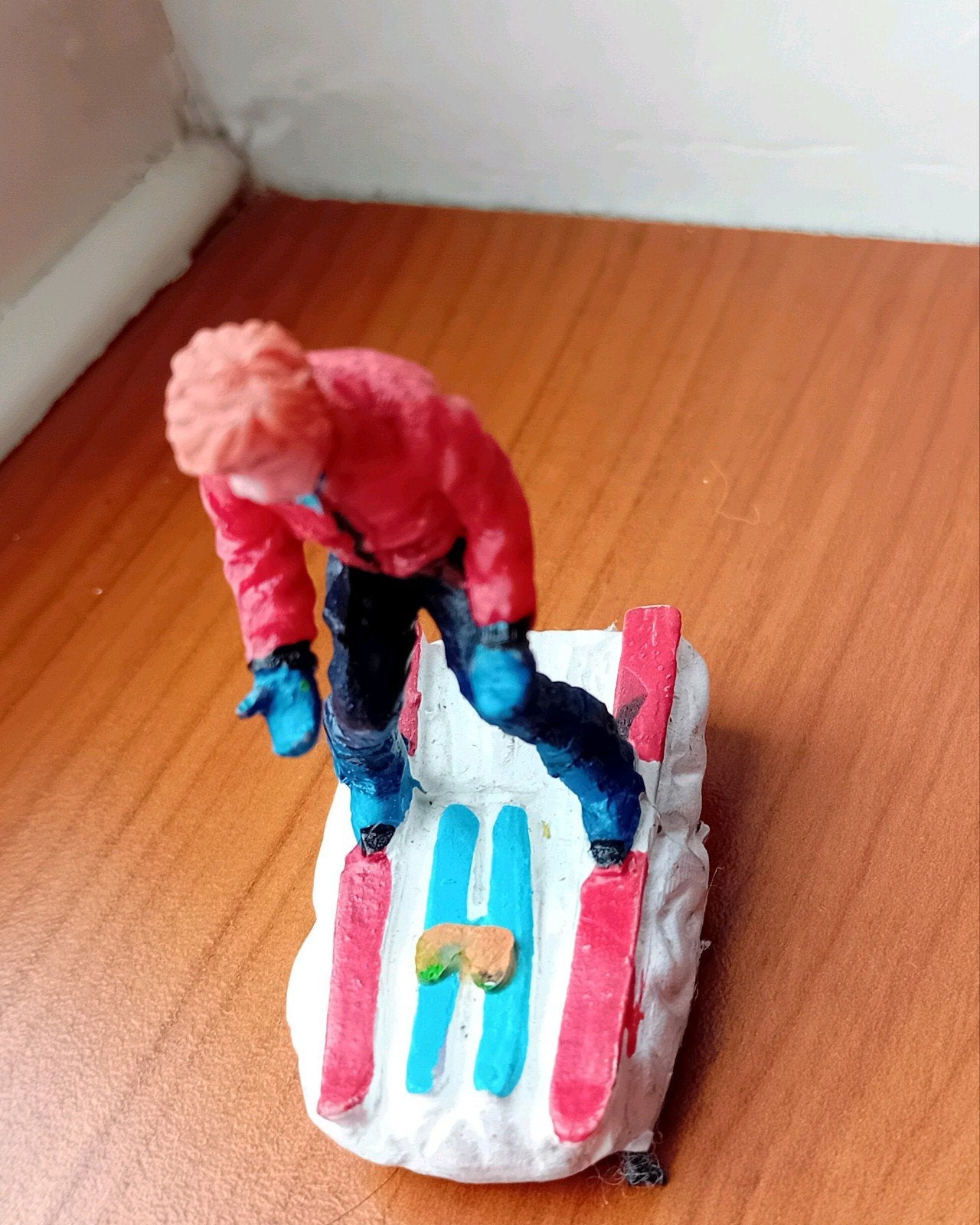 Lemax skier, Lemax figuur Kerstdorp, Ophalen of Verzenden