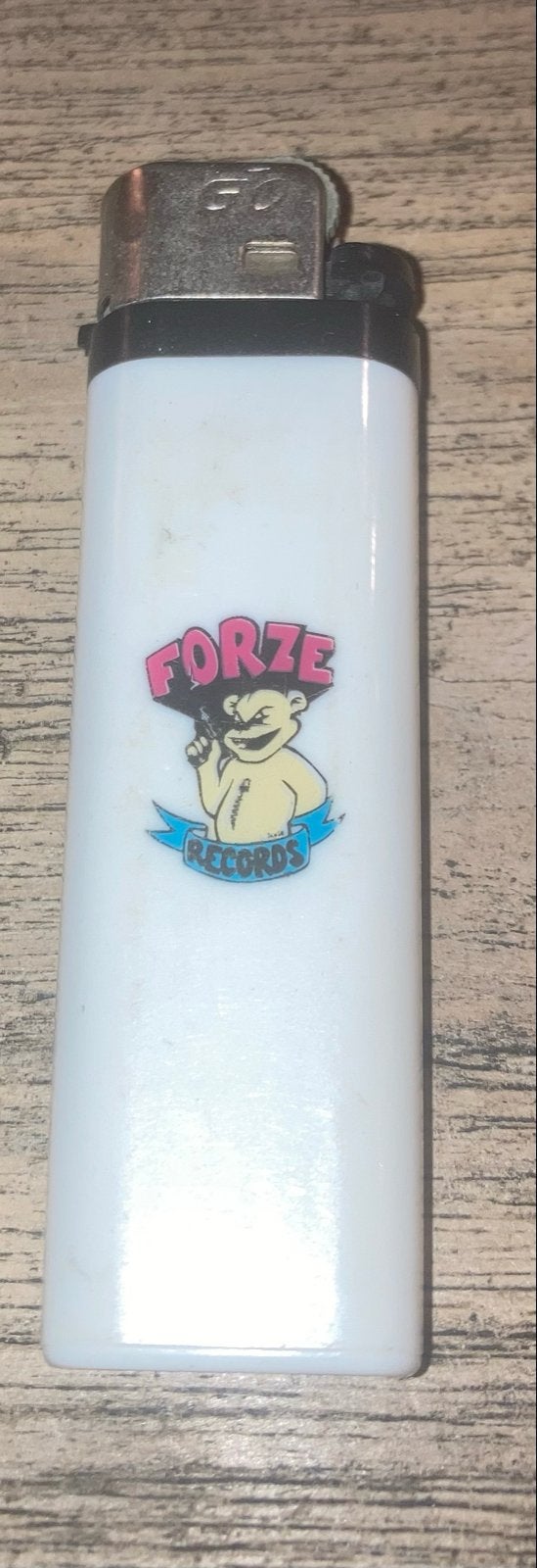 Witte aansteker  'Forze Records jaren 90 leeg, Verzamelen, Rookartikelen, Aanstekers en Luciferdoosjes, Ophalen of Verzenden, Gebruikt