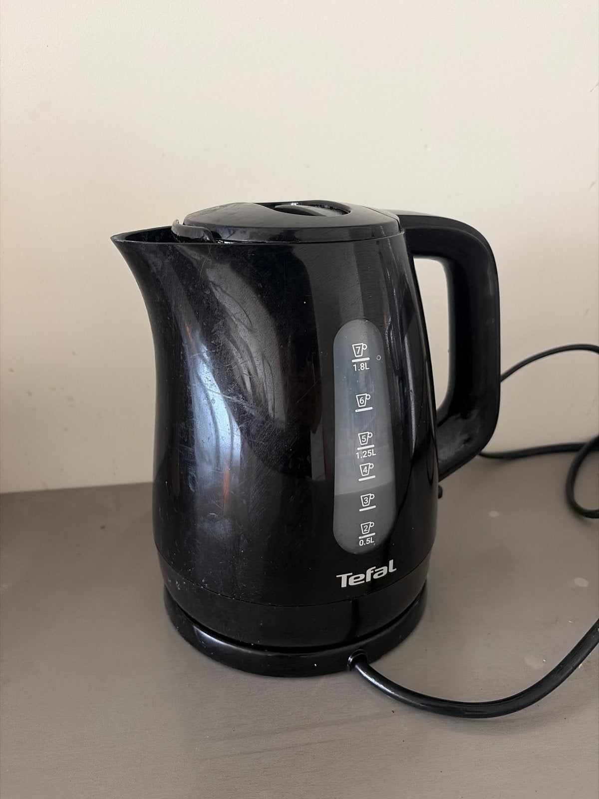 Tefal waterkoker - Zwart, 1.8L inhoud, 2 liter of meer, Ophalen of Verzenden, Gebruikt