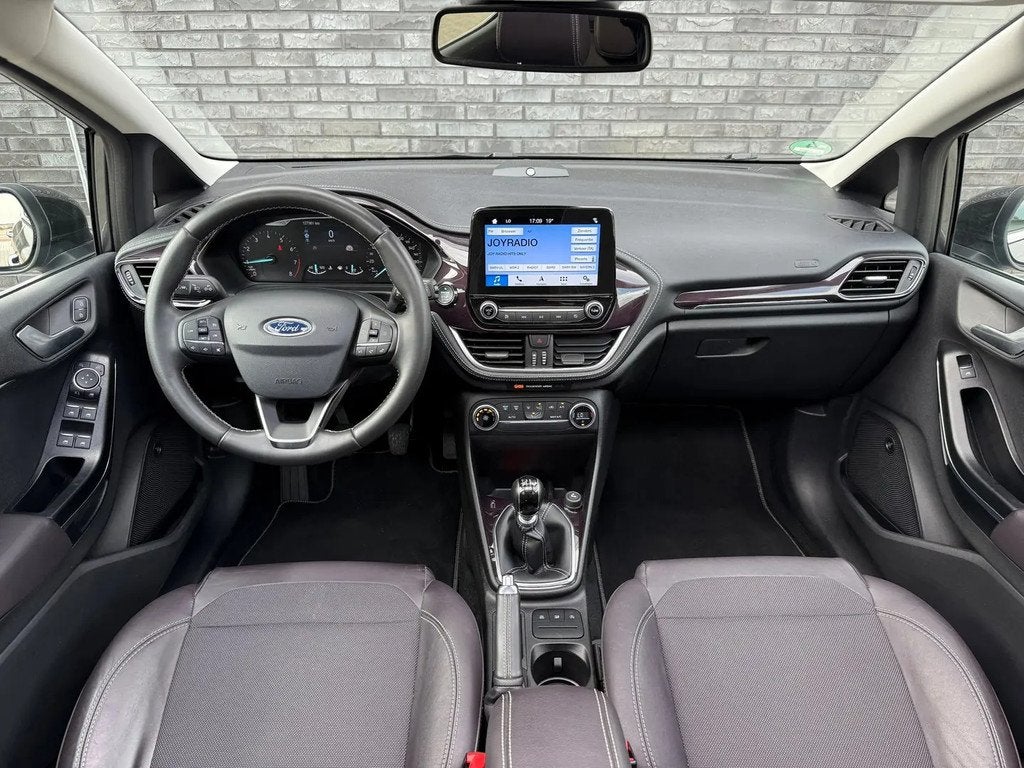 Ford Fiesta 1.0 EcoBoost Vignale Nwe Distr|Pano € 11.400,0, Adaptive Cruise Control, 125 pk, Gebruikt, 1064 kg