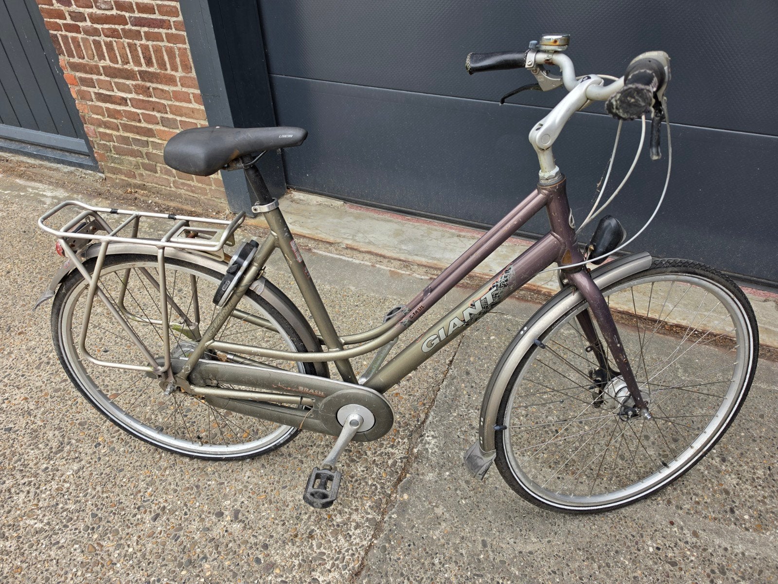 Dames fiets 28 inch, Fietsen en Brommers, Minder dan 10 versnellingen, Gebruikt, 26 inch, Minder dan 47 cm