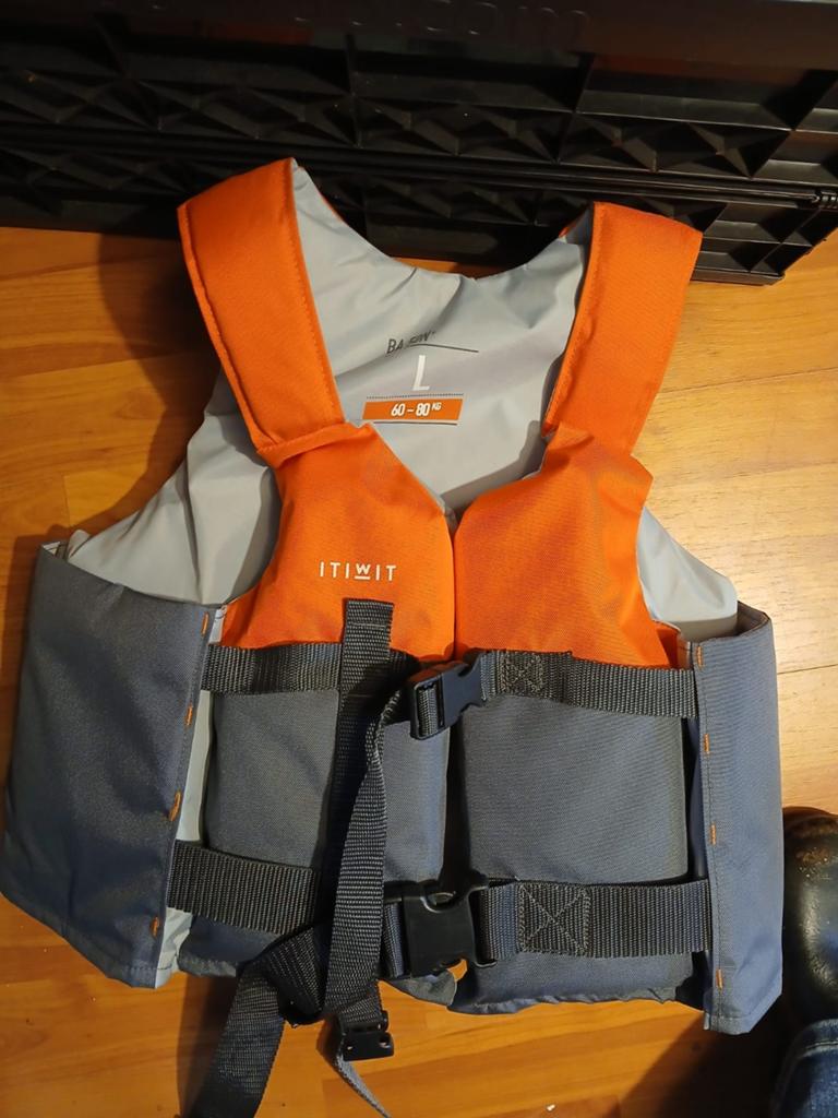 Zwemvest 60-80 kg, Watersport en Boten, Ophalen of Verzenden, Zo goed als nieuw, Dame of Heer, Reddingsvest of Zwemvest