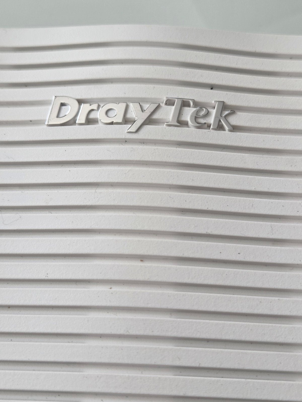 DrayTek Vigor2132FVn Security Gigabit Router, Ophalen of Verzenden, Zo goed als nieuw, Router, DrayTek