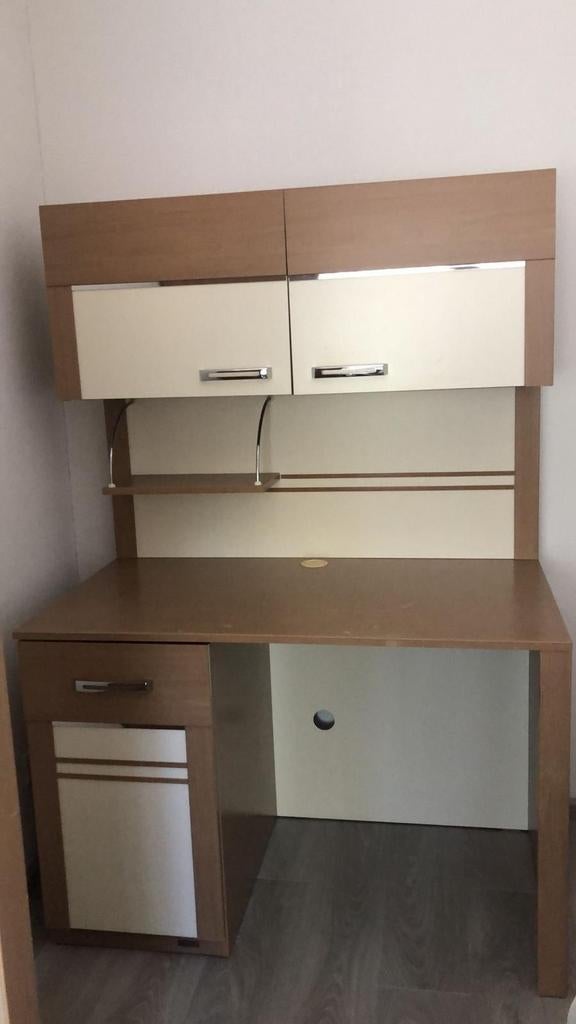Bureau te koop!, Huis en Inrichting, Bureaus, Ophalen, Met lades, Gebruikt, Spaanplaat of MDF