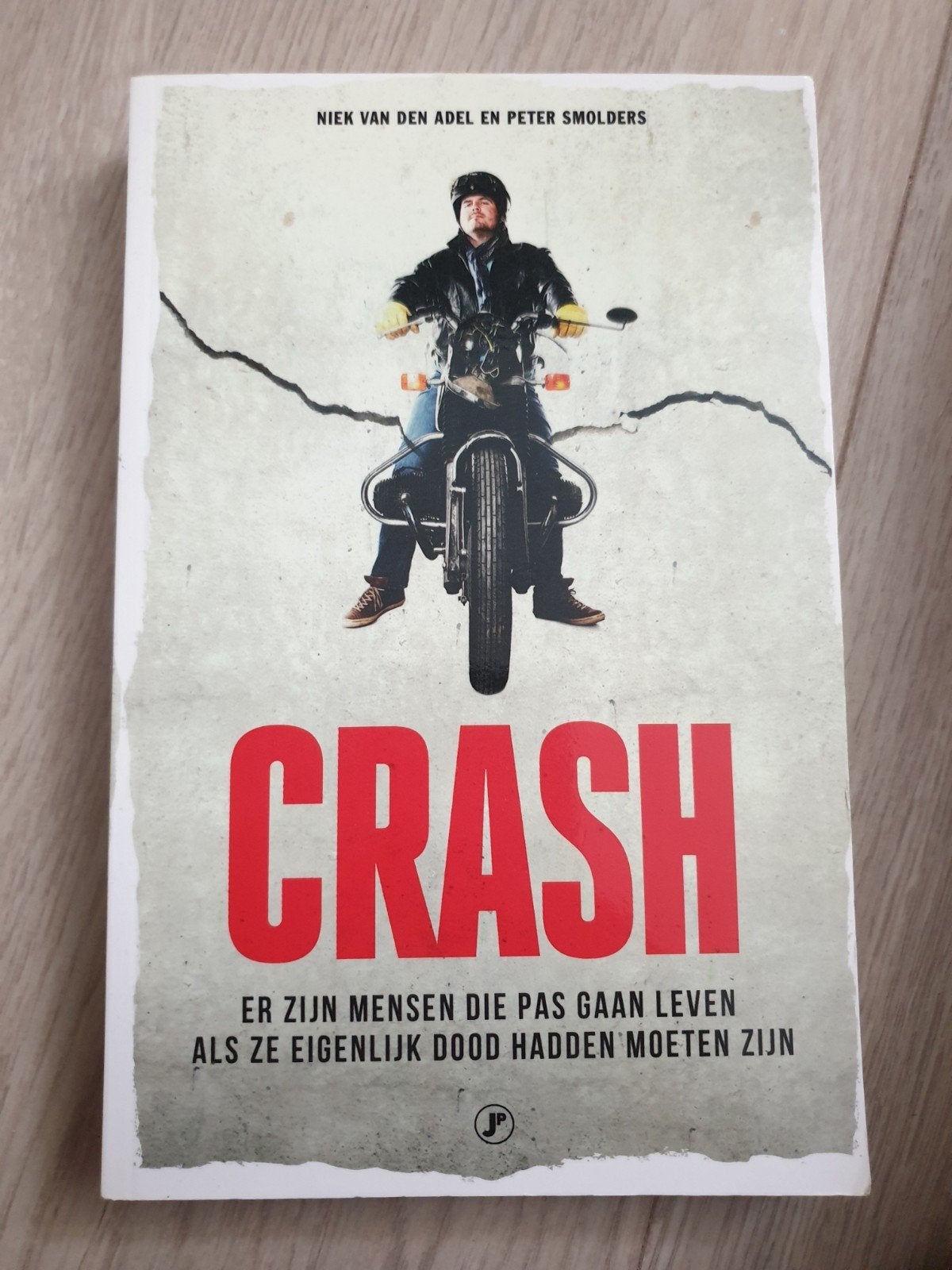 Crash - Niek van den Adel en Peter Smolders, Ophalen of Verzenden, Gelezen