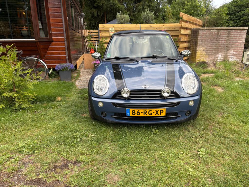 Mini 1.6 16V Cooper Cabrio 2005 Blauw, Auto's, Voorwielaandrijving, Zwart, 4 cilinders, Cabriolet