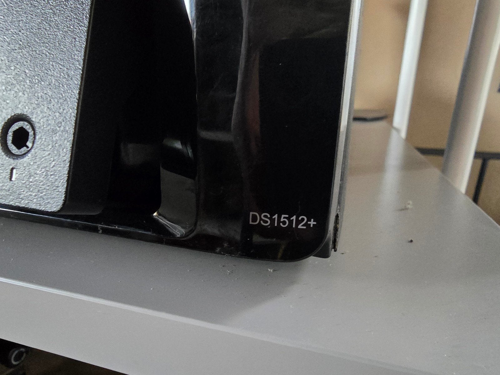 Synology Disk Station DS1512+ NAS-server 5 Bays + 4GB RAM, Ophalen