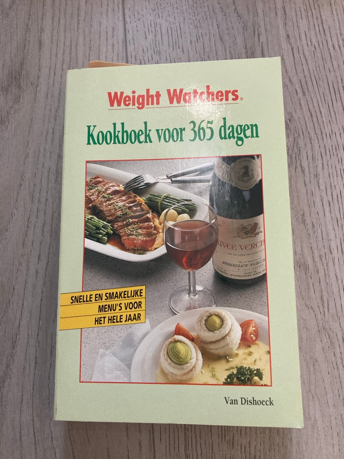 Weight Watchers Kookboek voor 365 dagen, Gelezen, Voorgerechten en Soepen, Ophalen of Verzenden, Gezond koken