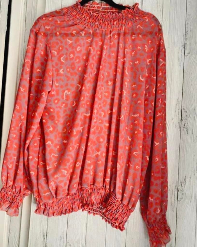 Rood/koraal roze blousje met luipaard print nieuw, Ophalen of Verzenden, Nieuw, Rood