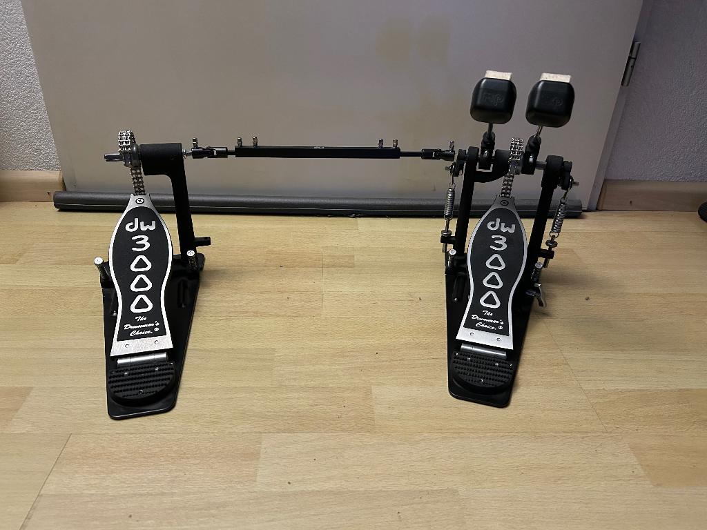 DW 3000 dubbel Bass Pedaal & Hihat Stand (2-poot), Ophalen, Zo goed als nieuw, Overige merken