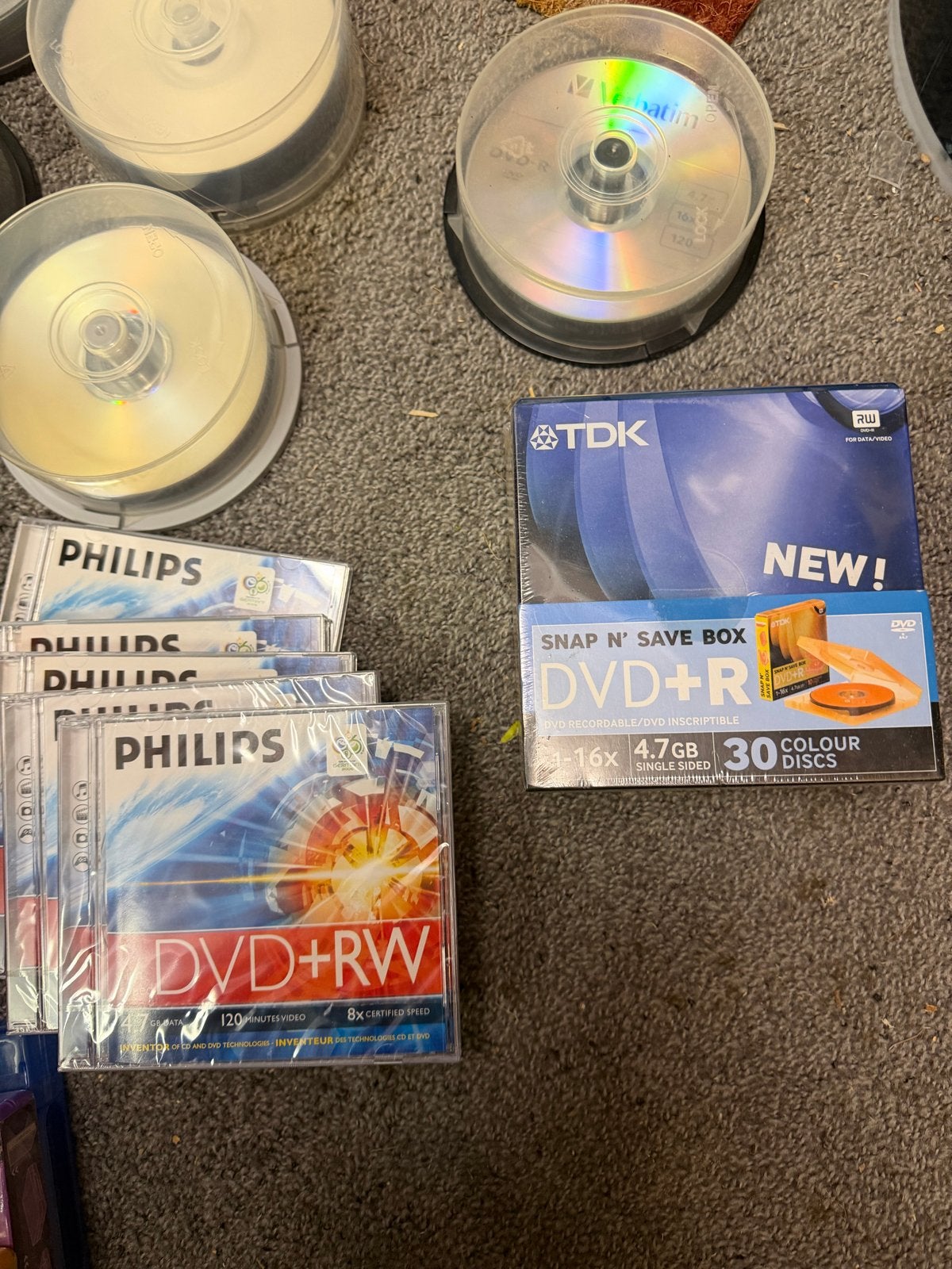 Grote partij CD-R, DVD+R, DVD+RW en Blu-ray schijven, Computers en Software, Beschrijfbare discs, Ophalen of Verzenden, Gebruikt